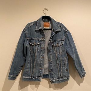 Levi’s Oversized Denim Trucker Jacket